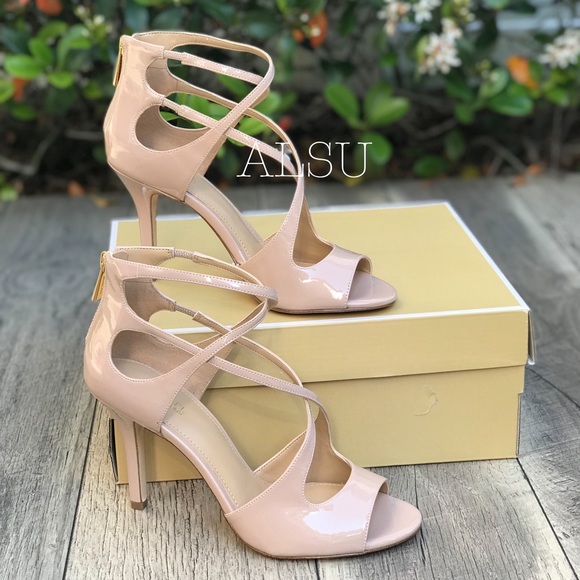 Michael Kors Shoes - NWT Michael Kors Chantelle Sandal Patent Blush W